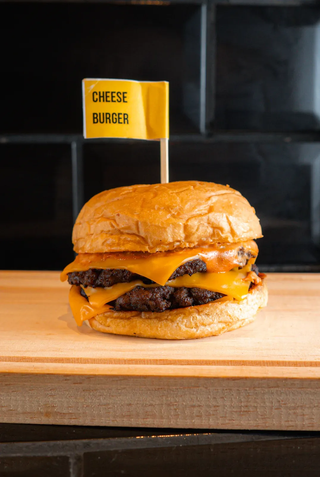 chesse burgers